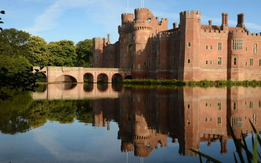 加拿大女王大学